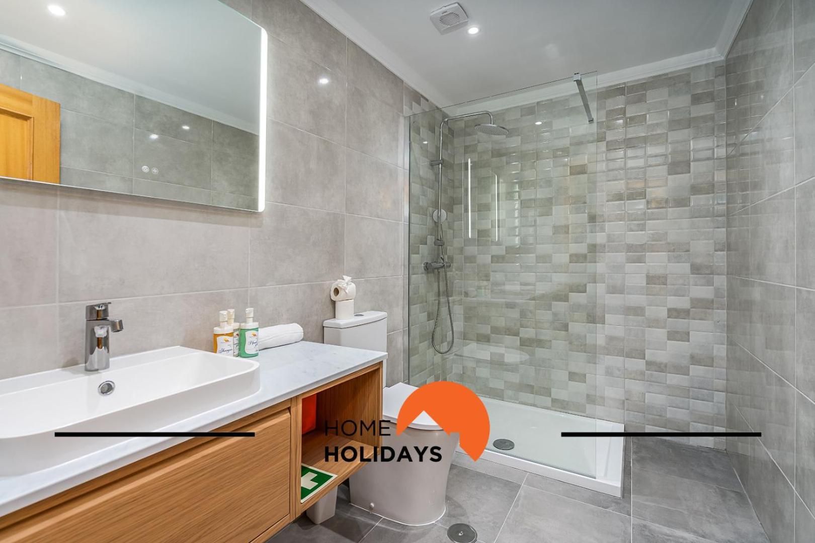 #001 Verissimo Flat By Home Holidays Albufeira Exterior photo